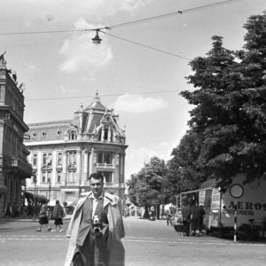 Nyíregyháza, balra a polgármesteri hivatal (volt megyeháza), szemben az egykori Takarékpénztár épülete- 1959 (Forrás: Fortepan)
